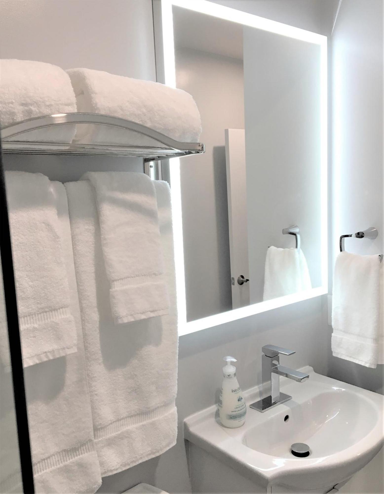 Simply Stays オタワ 部屋 写真