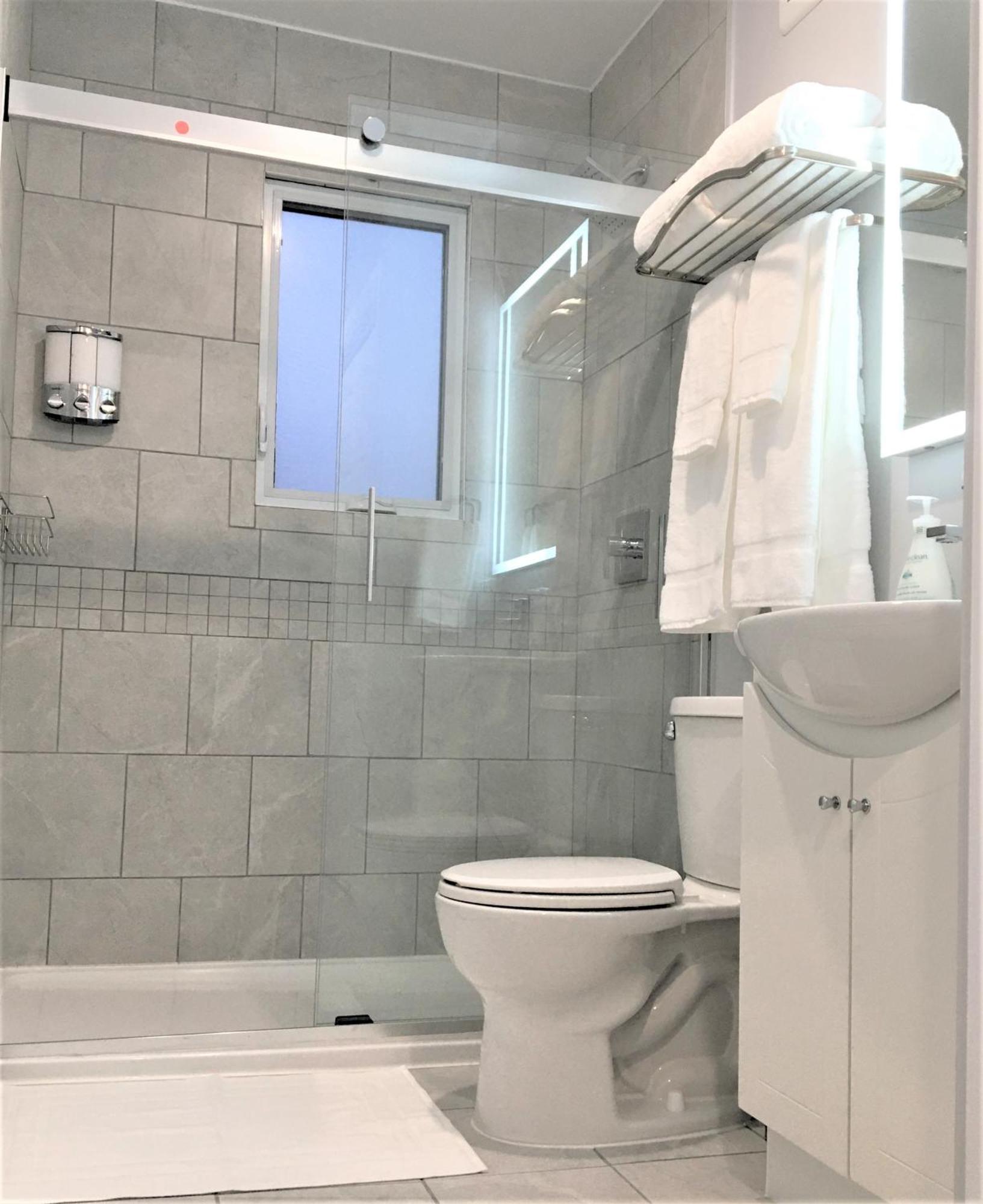 Simply Stays オタワ 部屋 写真